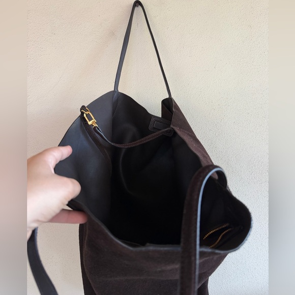 Madewell The Oversized Shoppe Tote in Suede Dark Caron - Picture 4 of 9